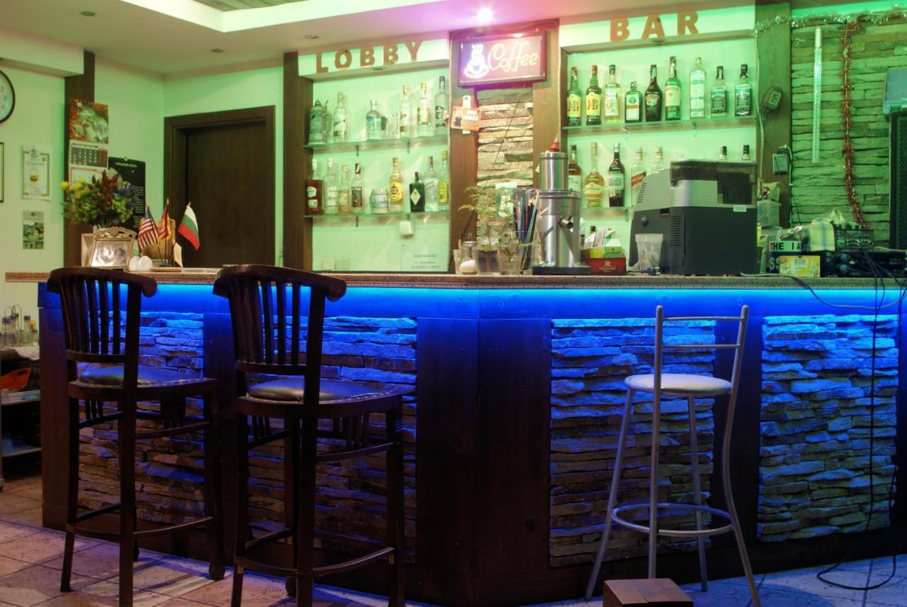 Edelweiss Inn Aparthotel Bansko Bagian luar foto