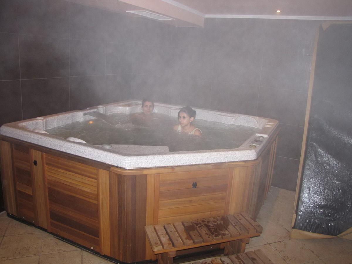 Edelweiss Inn Aparthotel Bansko Bagian luar foto