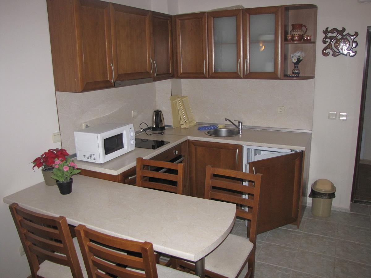 Edelweiss Inn Aparthotel Bansko Bagian luar foto