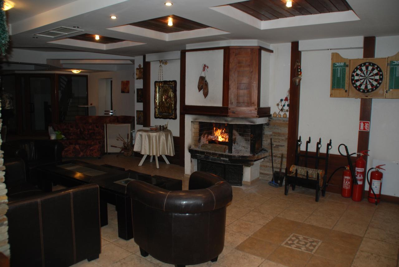 Edelweiss Inn Aparthotel Bansko Bagian luar foto
